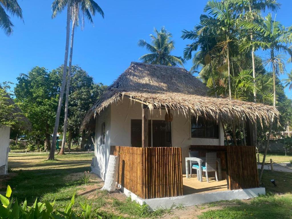 Wild Wood X Hansa Beach Fitness Resort Тонг Сала Экстерьер фото